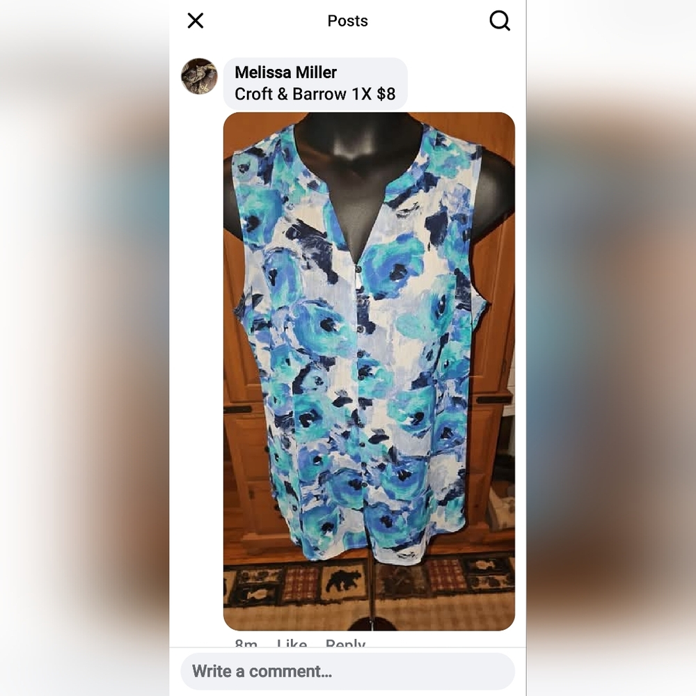 Croft & Barrow Women's Blue and White Floral Tank Top